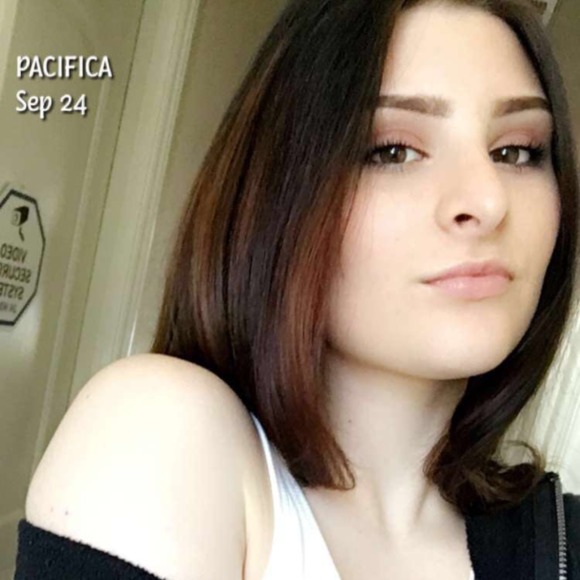 Meet your Posher, Kasie - Picture 1 of 1